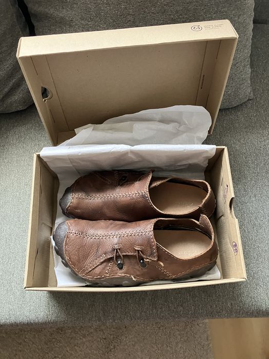 Buty Clarks Mamo wsuwane