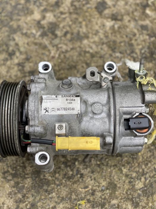 Компресор кондиціонера Sanden Пежо 508; 2,0 blu hdi, Сітроен