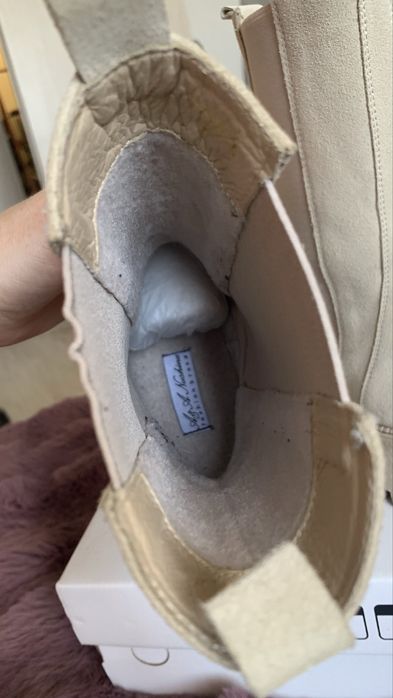 Продам ботінки челсі