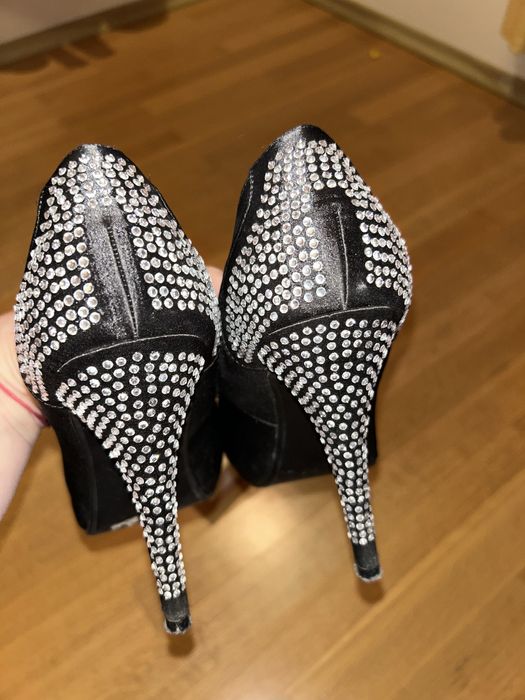 Туфлі Атлас Стрази Atmosphere 38