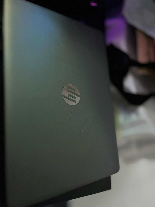 HP laptop425651977879572481