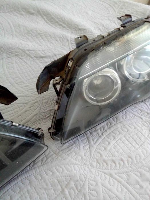Lampa reflektor komplet przód BMW 7 E65 E66