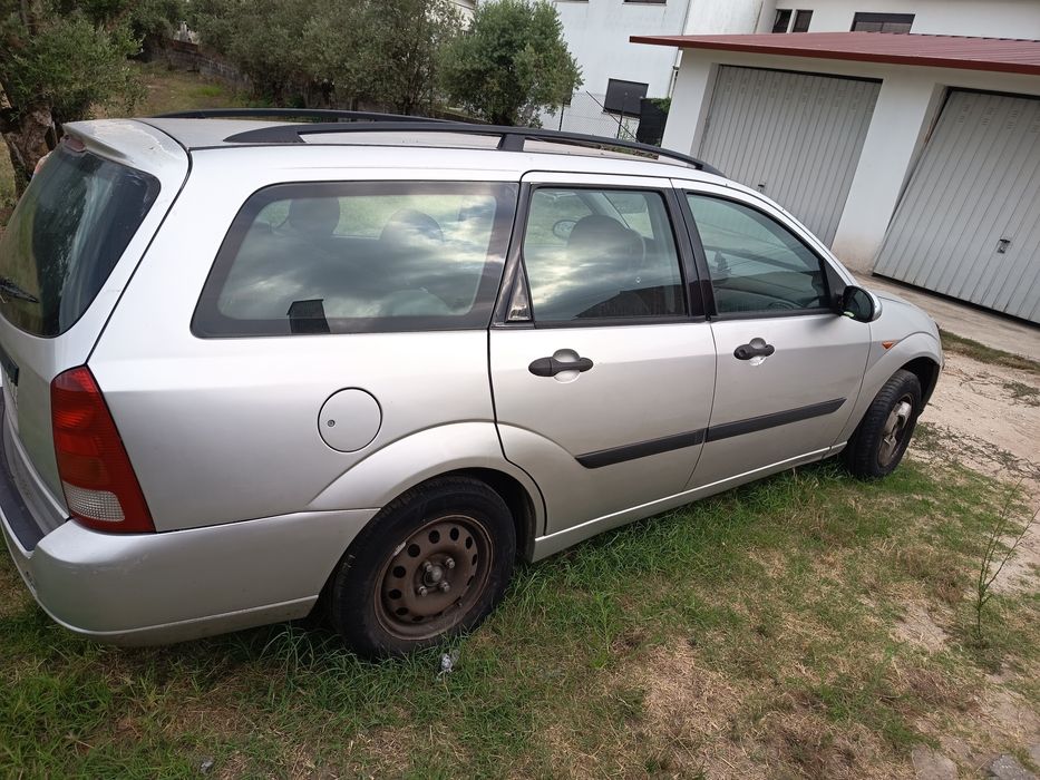 Ford Focus Wagon  Gasolina/ GPL