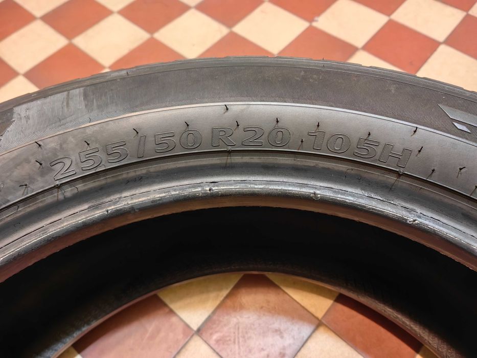 Kumho Crugen premium 255/50R20 105H #210&