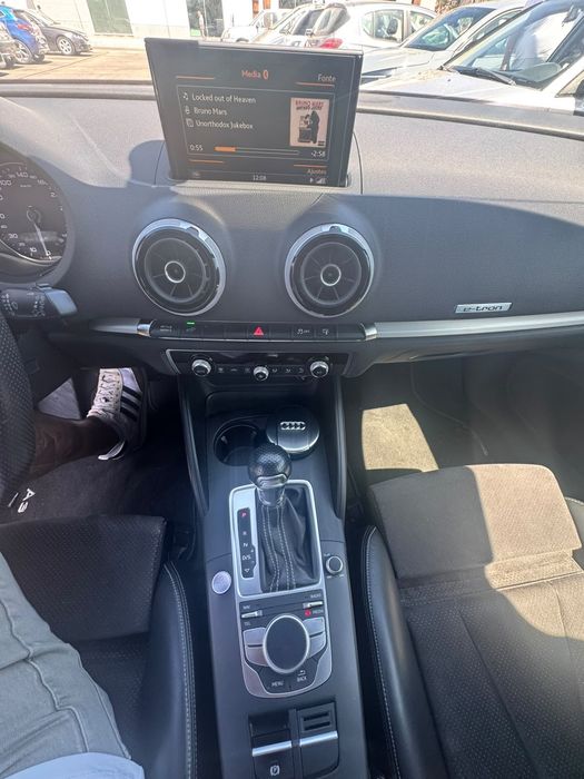 Ler Descrição**Vendo AUDI A3 ETRON S-LINE Não Negociável
