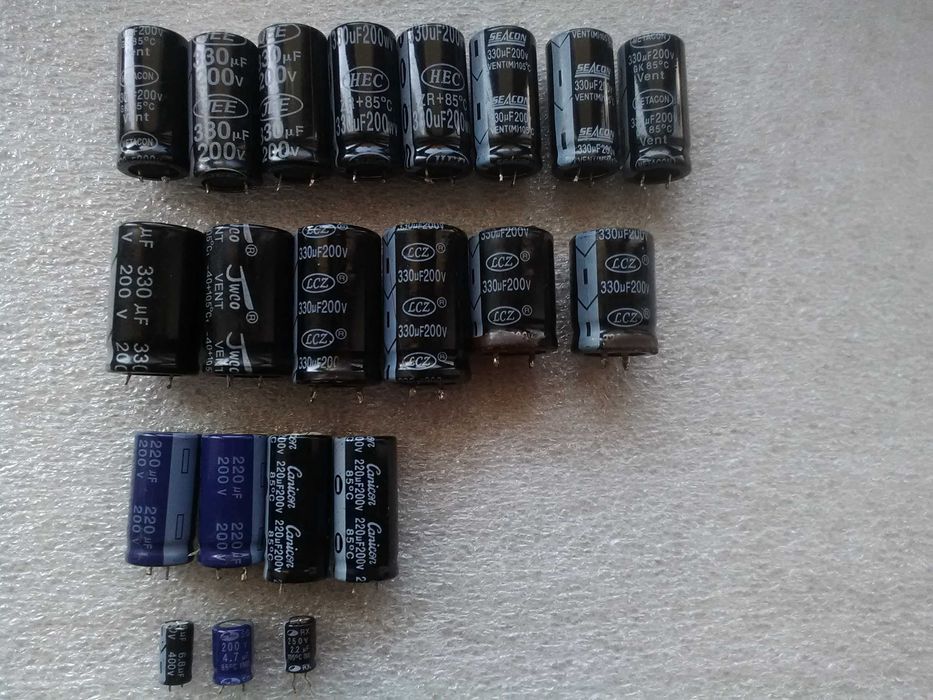 Конденсаторы электролитические 330 мкФ х 200В и другие