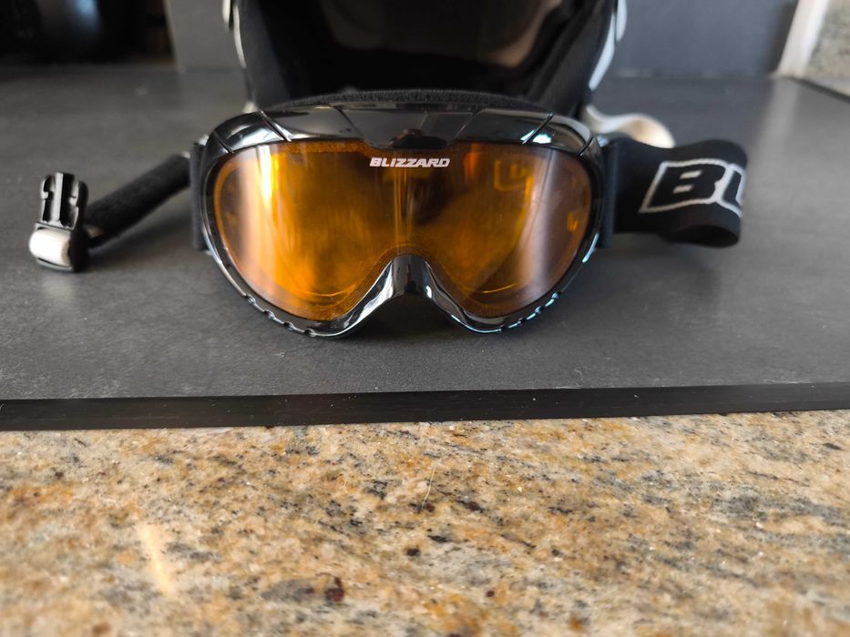 Zestaw: Kask narciarski dziecięcy Martes + google Blizzard