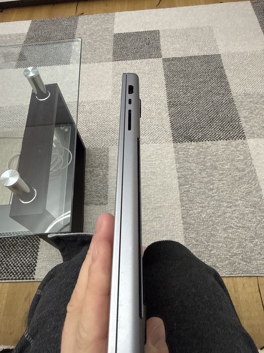 Macbook 16 m1 pro 512gb
