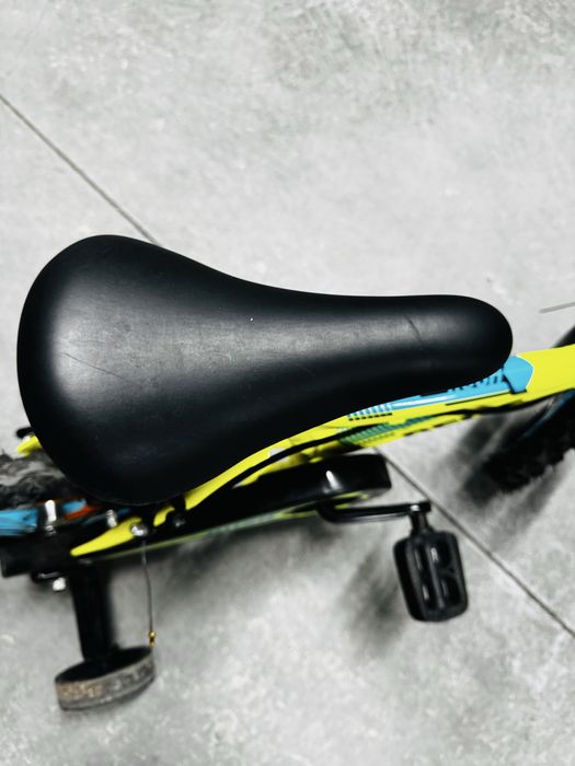 Bicicleta 3 aos 6 anos nova