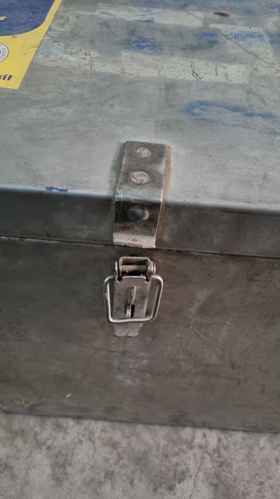 Bau de ferramentas em inox
