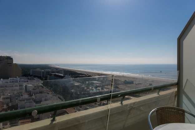 EAR-031 Estúdio com vista mar em Monte Gordo