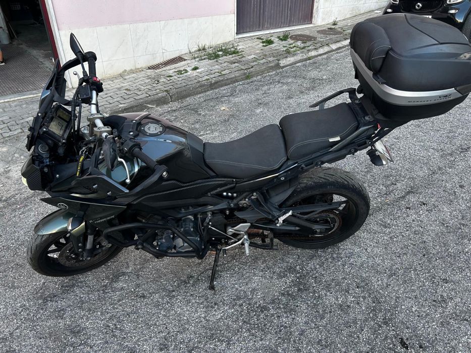 Yamaha tracer 900