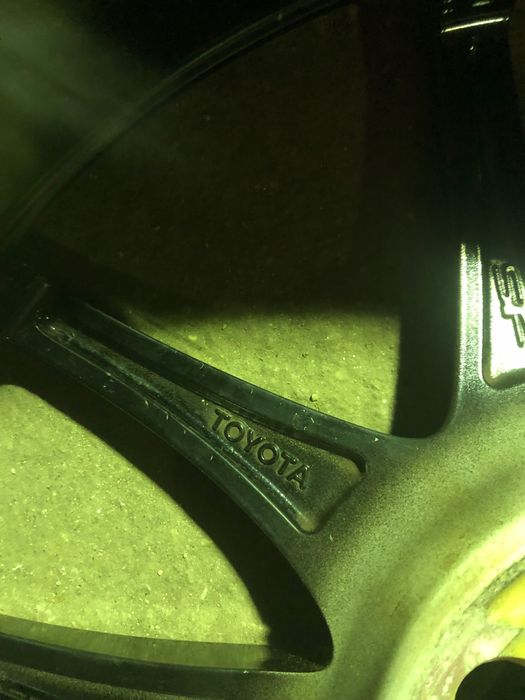 2 jantes Toyota Yaris versão GR 17”