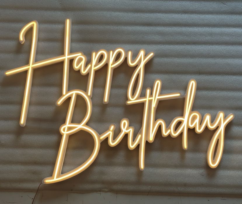 Happy Birthday napis podświetlany LED neon