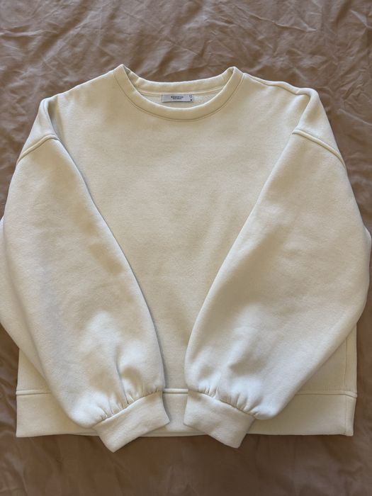 Молочний спортивний кослюм reserved