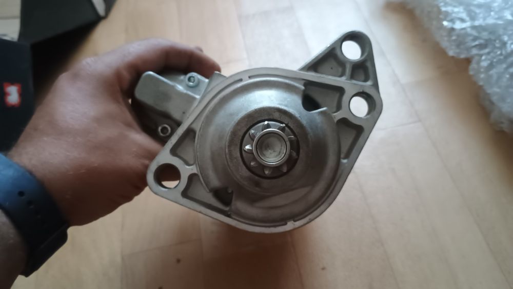 Стартер VW,Audi,Skoda,Ford