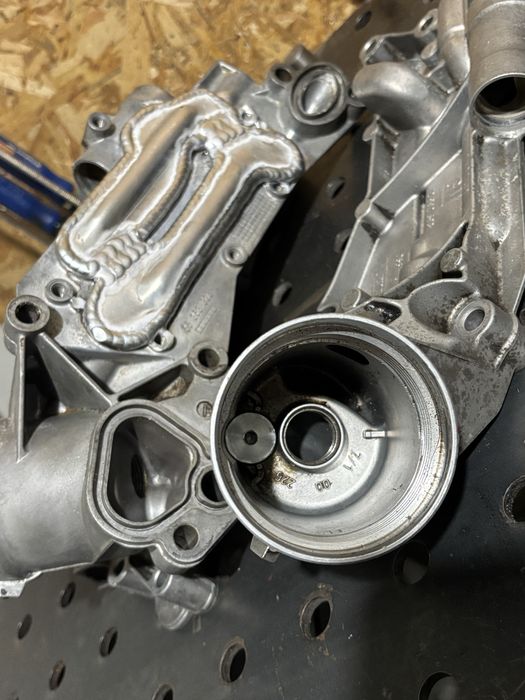 Заглушка клапана масляного стакана Opel Chevrolet 12992593, 93186324