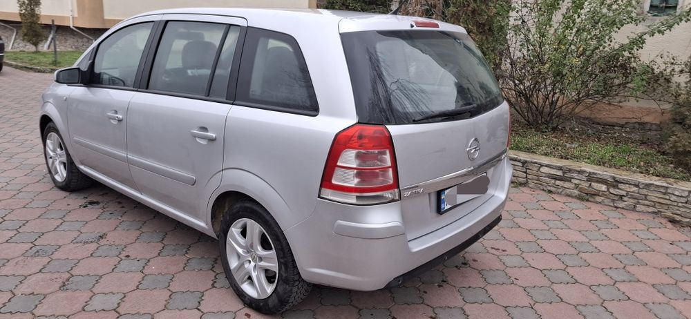 Продам авто opel zafira B 2009р