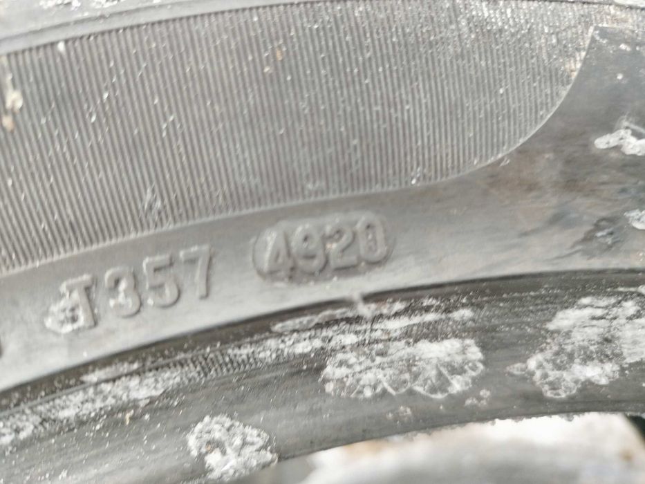 Opona używana 225/45R18 Pirelli Cinturato P7 1szt.