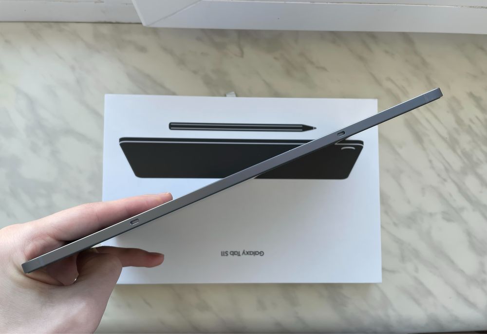 Samsung  Galaxy Tab S11 (SM-730) 12/256