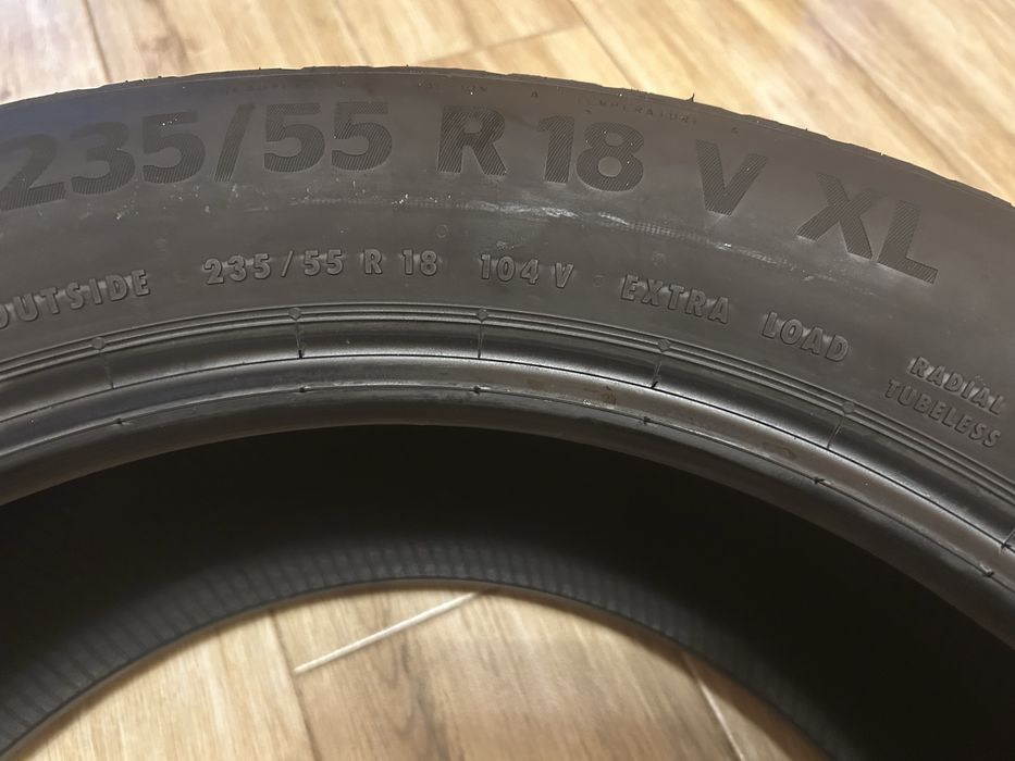 Komplet  opon letnich  18 Continental