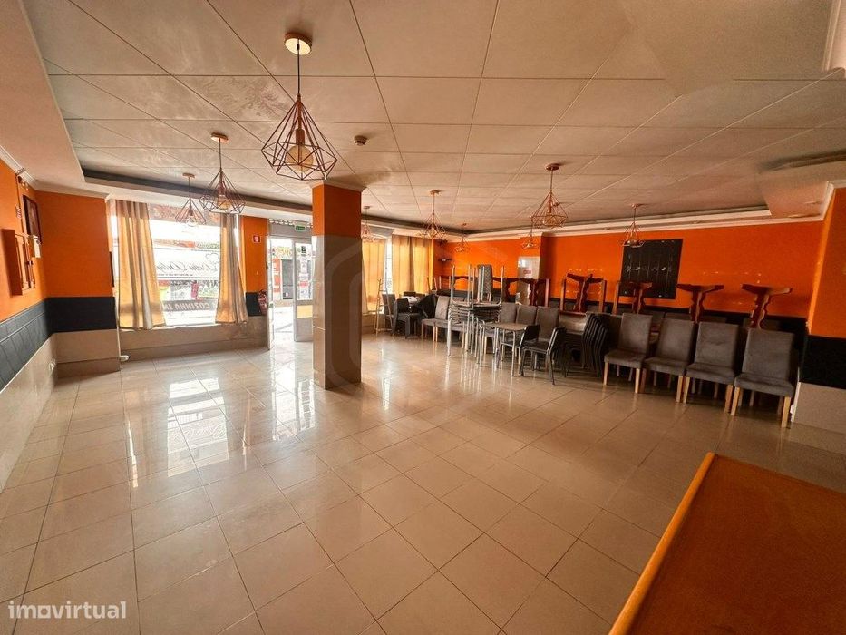 Loja destinada a comércio localizada em zona pedonal de grande aflu...