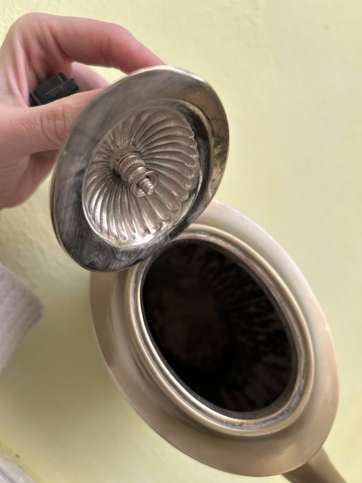 Вінтажний чайник Антикварний посріблений чайник