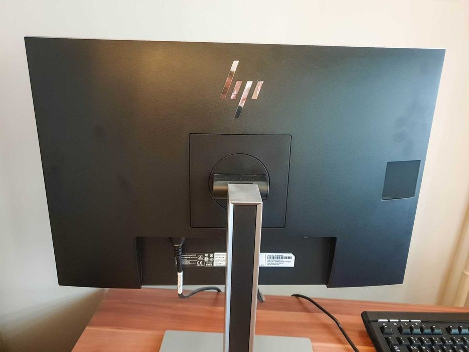 HP EliteDisplay E243 24” - idealny stan