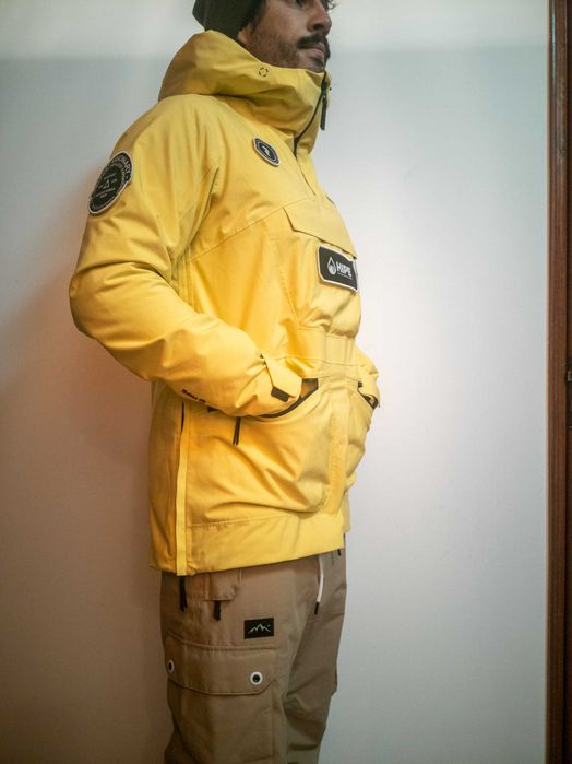 Casaco Ski Snowboard Peak Performance Vertixs 2L Jacket Patch - edição limitada rara