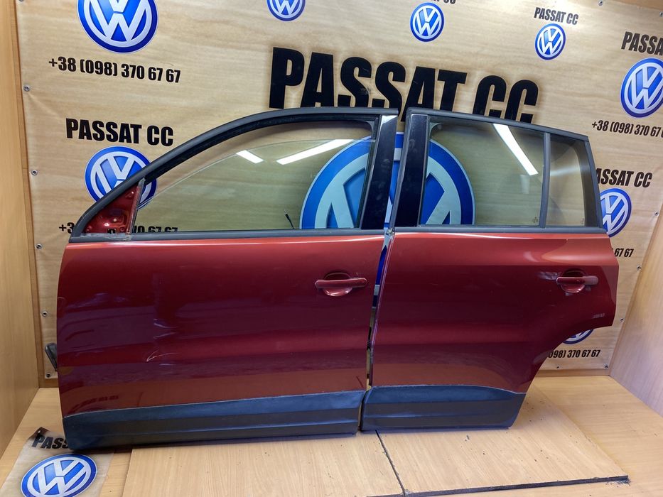 Volkswagen tiguan двері праві ліві тігуан