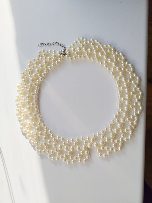 Намисто зі штучних перлин