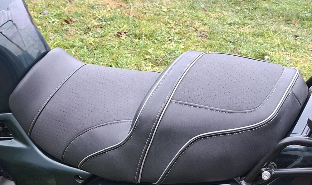 Продам сидіння Honda cb 500