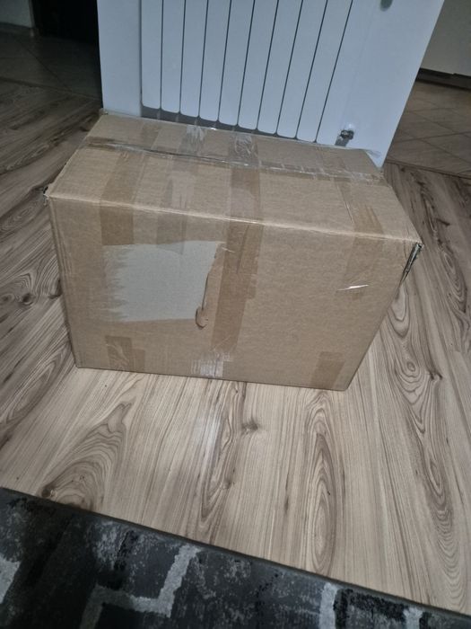 12kg kurtki. Zwroty zaladno, outlet. Stan A B