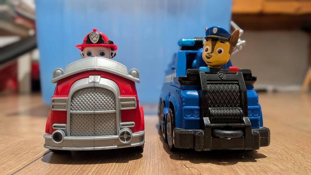 Psi patrol dwa pojazdy z figurkami