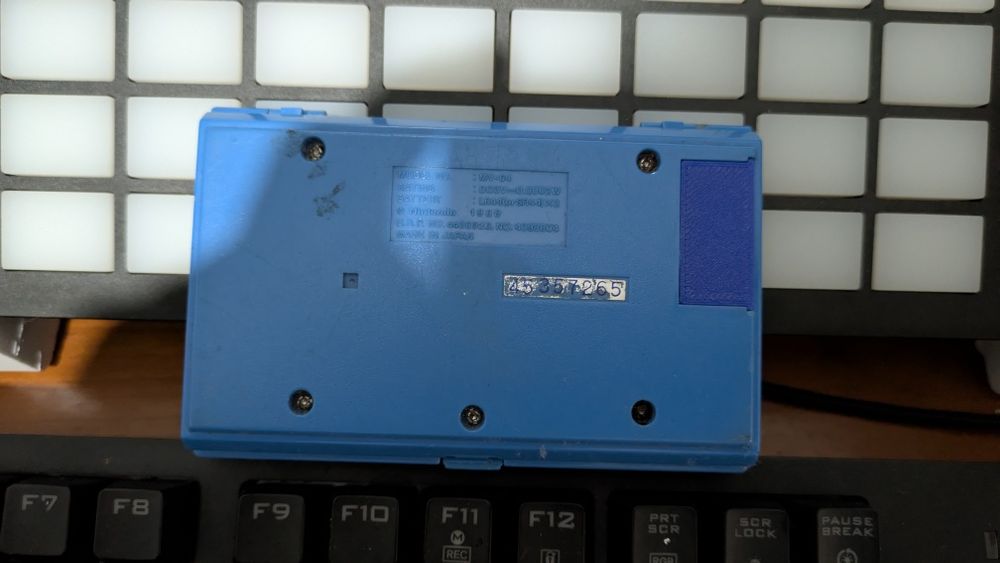 Gold cliff Nintendo vintage