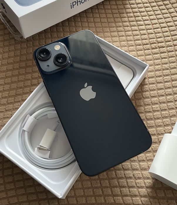 iPhone 13 128gb black neverlock