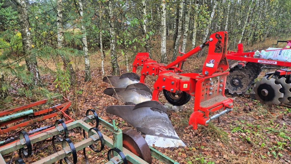 Pług jedno belkowy zagonowy Staltech