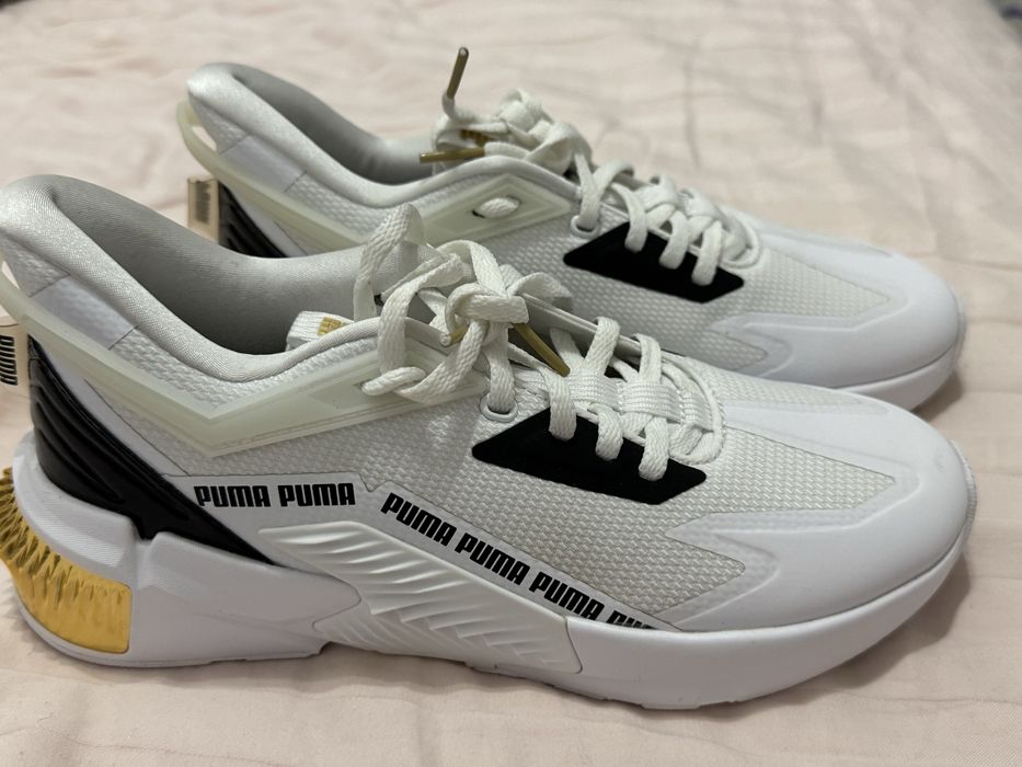 Кросівки розмір 36