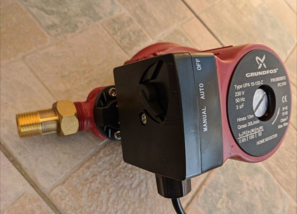 Насос підвищення тиску води Grundfos UPA 15 -130 Z.