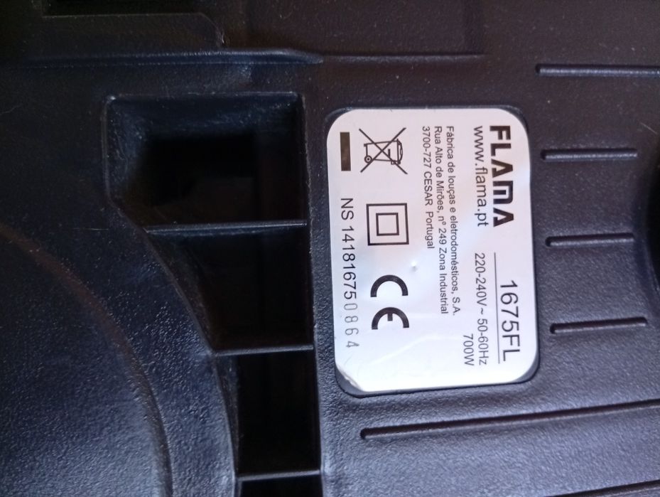 Aspirador Flama 700W