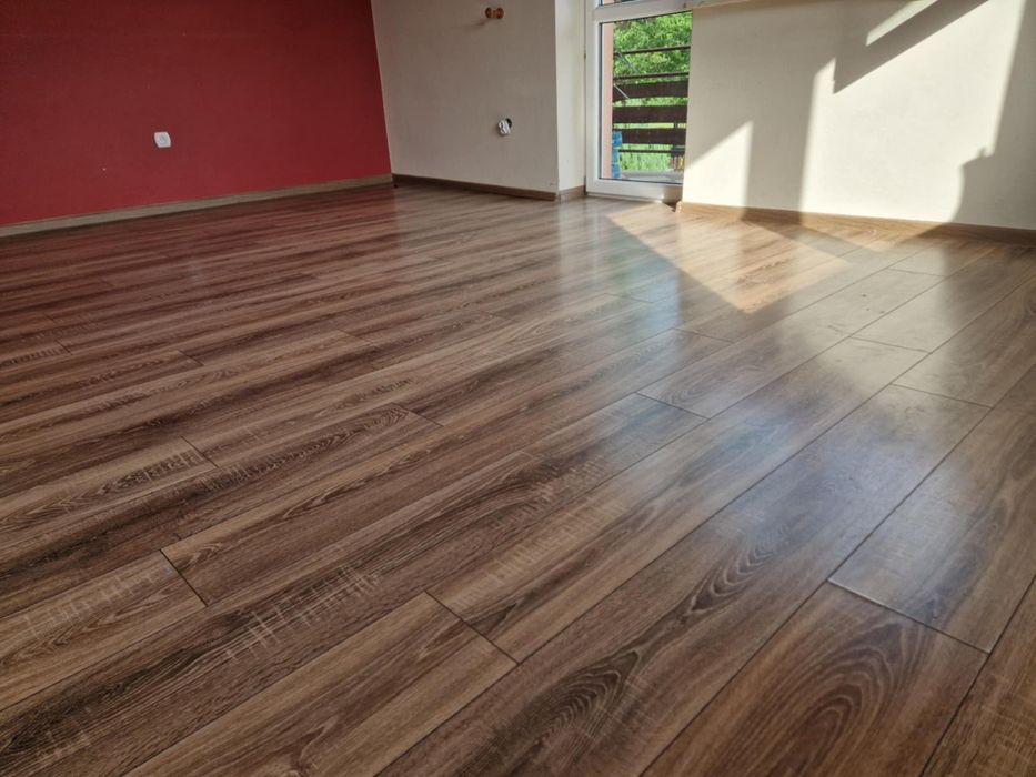 Panele podłogowe 19m używane dobrej jakości