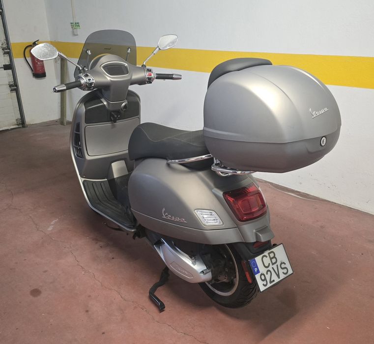 Vespa 300 gts  super com garantia e crédito