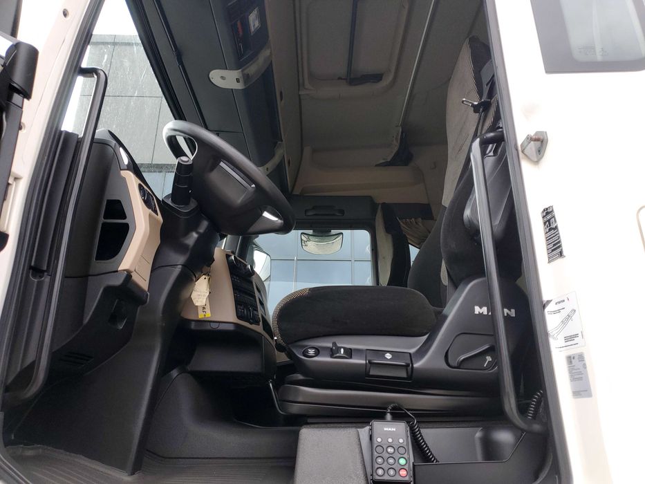 MAN TGX 18.460 | тягач |2018 рік