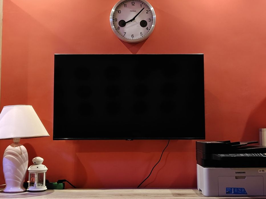Telewizor Samsung LED  Crystal UHD Smart TV 43 całe 4K