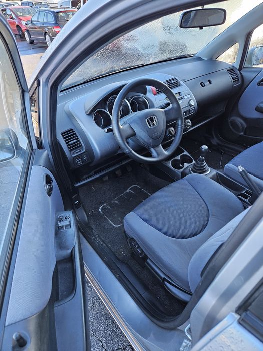 Honda Jazz 1.3 iDSi de 2006 para peças