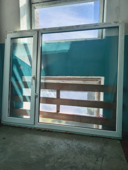 Продається металопластикове вікно профільне системи Aluplast