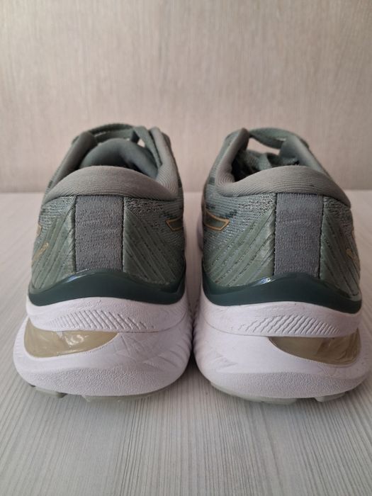 Жіночі кросівки для бігу ASICS Gel-Kayano29