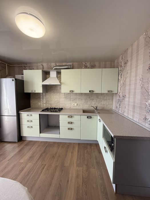 NEWStreet! Продам Большую 2 комн.кв по ул.Героив Чернобыля