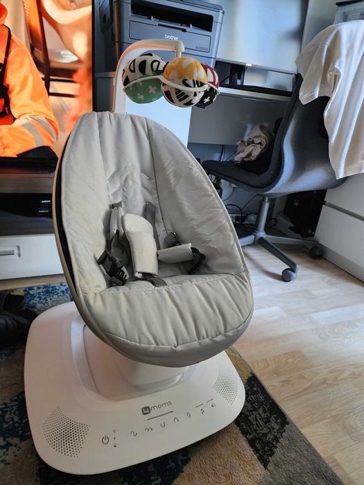 Bujak 4moms mamaRoo dla niemowląt