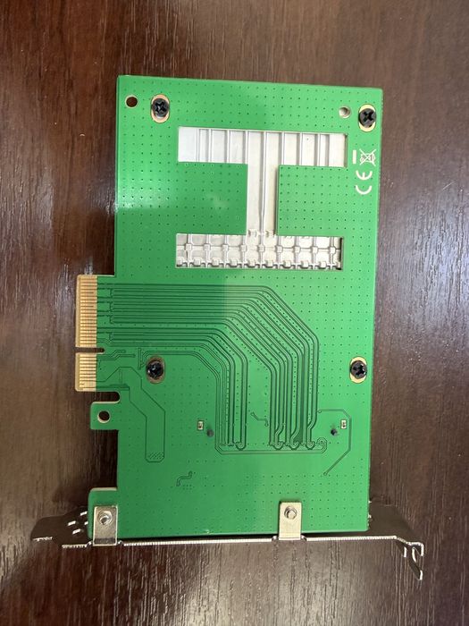 Накопитель SSD U.2 2.5" 15.36TB D7-P5520 15mm INTEL (SSDPF2KX153T1N1)